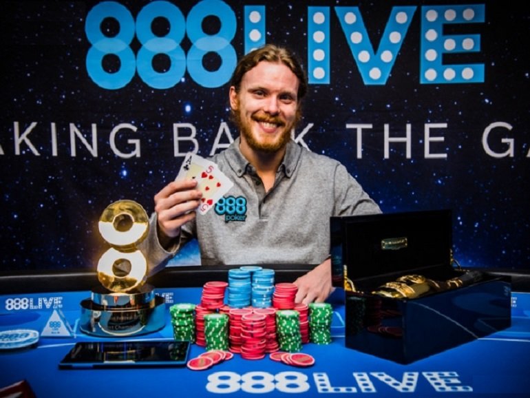 Tom Hall wins 2017 888Live Poker Festival London